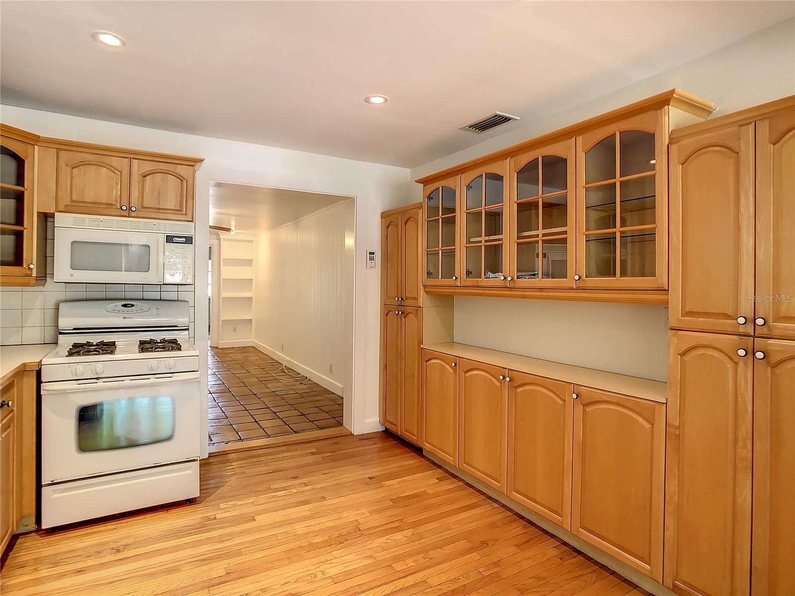 VETERAN PARK - Residential