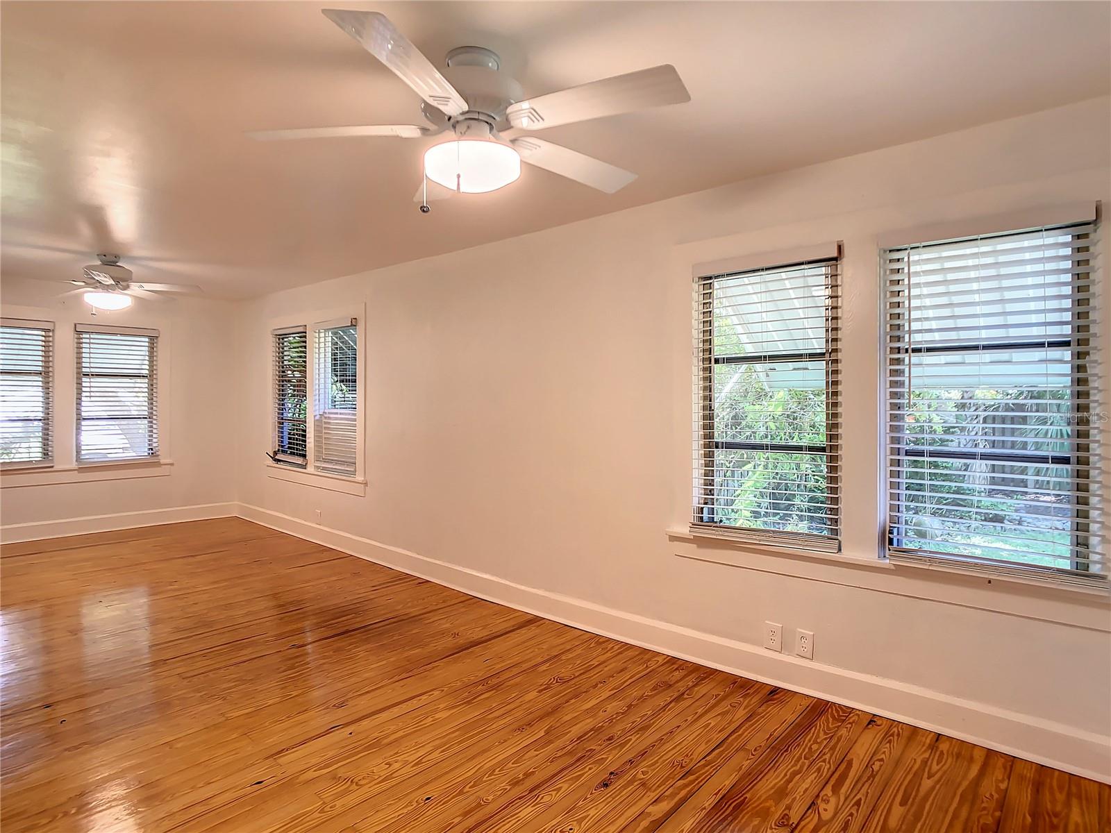 VETERAN PARK - Residential