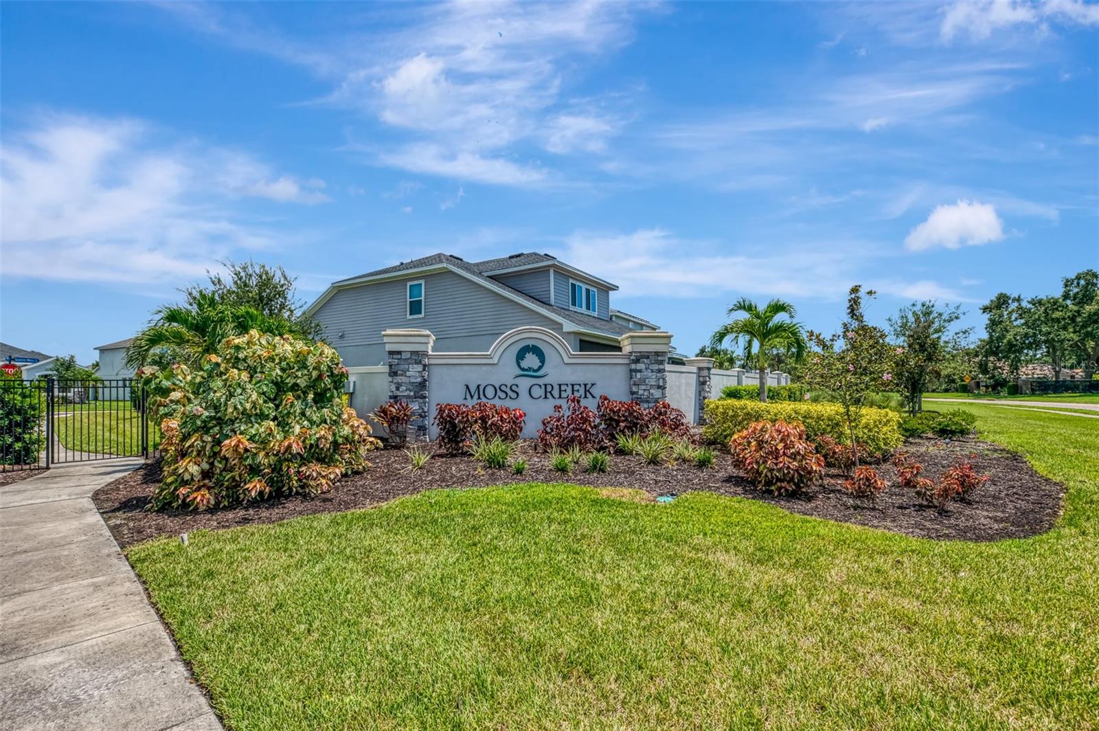5523 SPANISH MOSS COVE