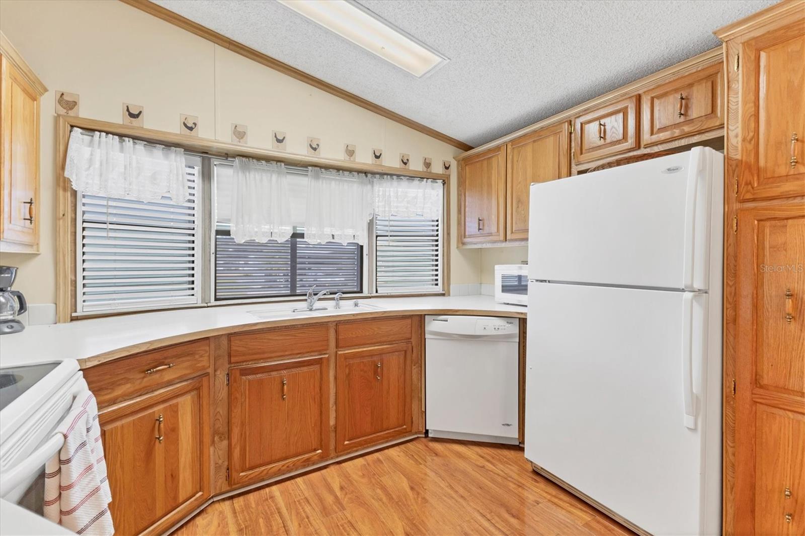 TANGERINE WOODS - Residential