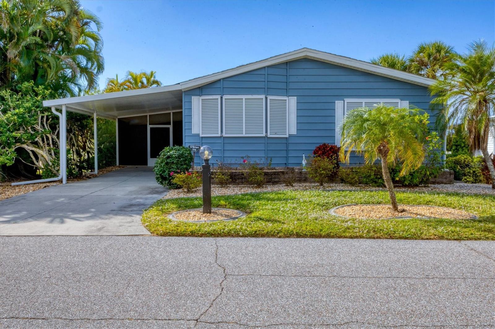 TANGERINE WOODS - Residential