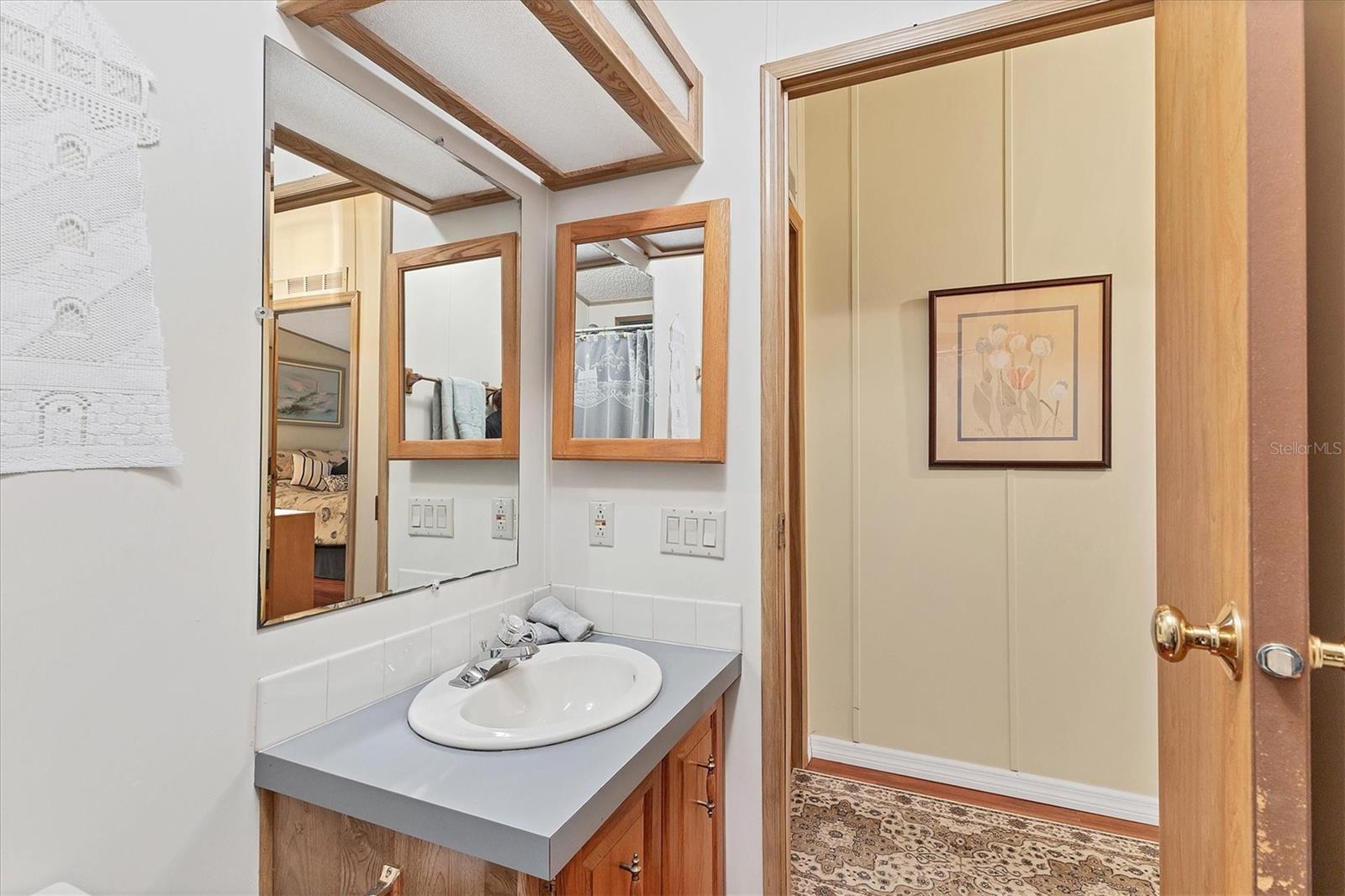 TANGERINE WOODS - Residential