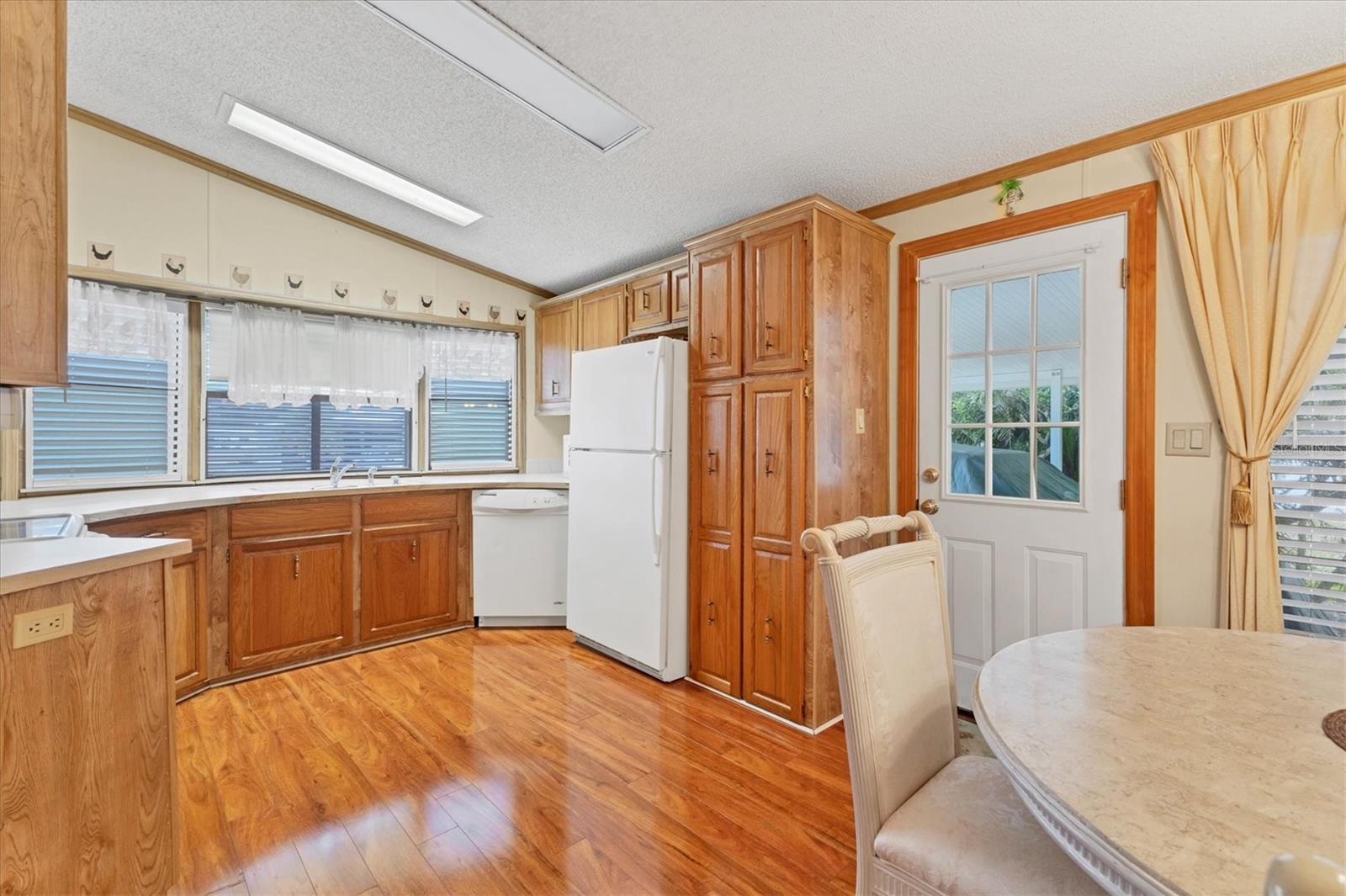 TANGERINE WOODS - Residential