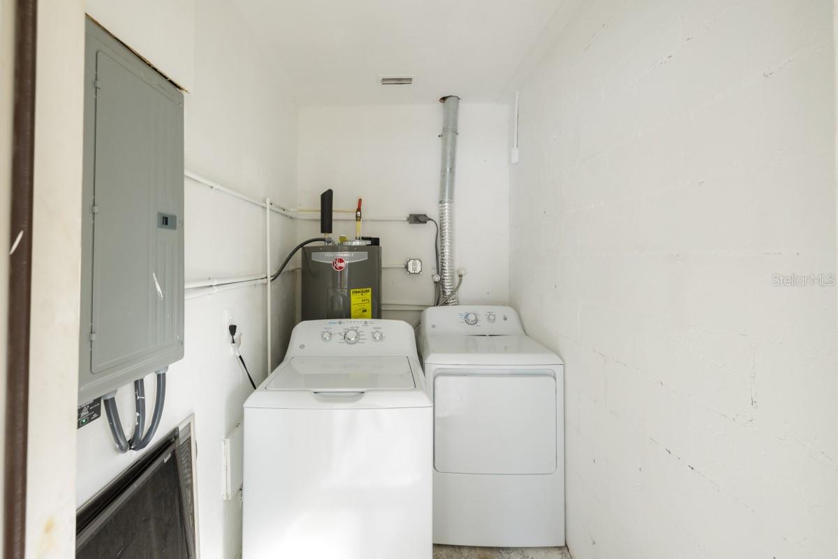 LEWIS ISLAND SEC 1 - Residential