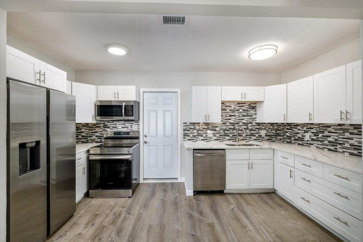 LEWIS ISLAND SEC 1 - Residential