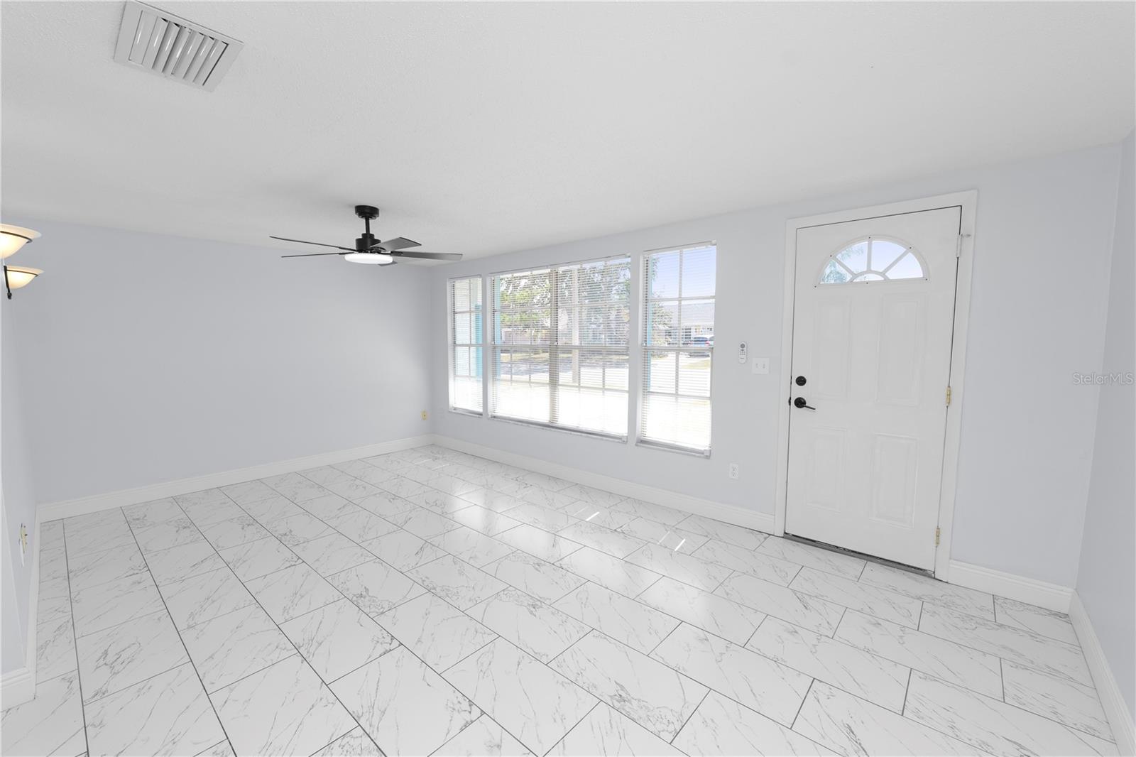 BEACON SQUARE - Residential