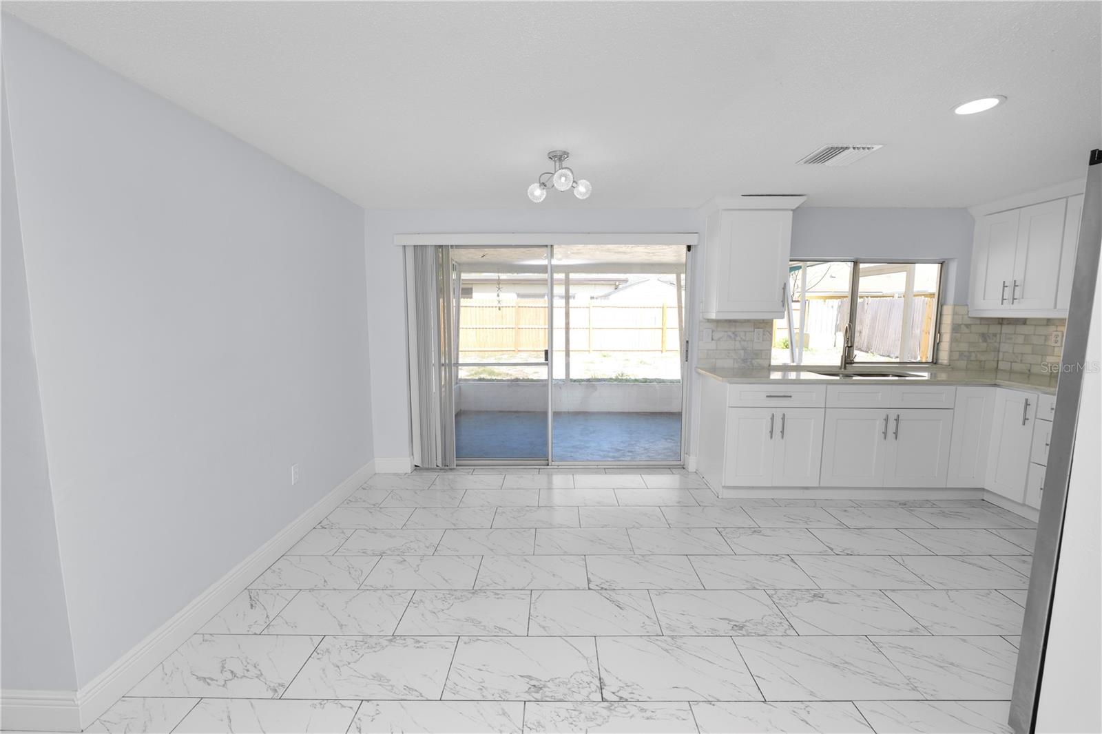 BEACON SQUARE - Residential