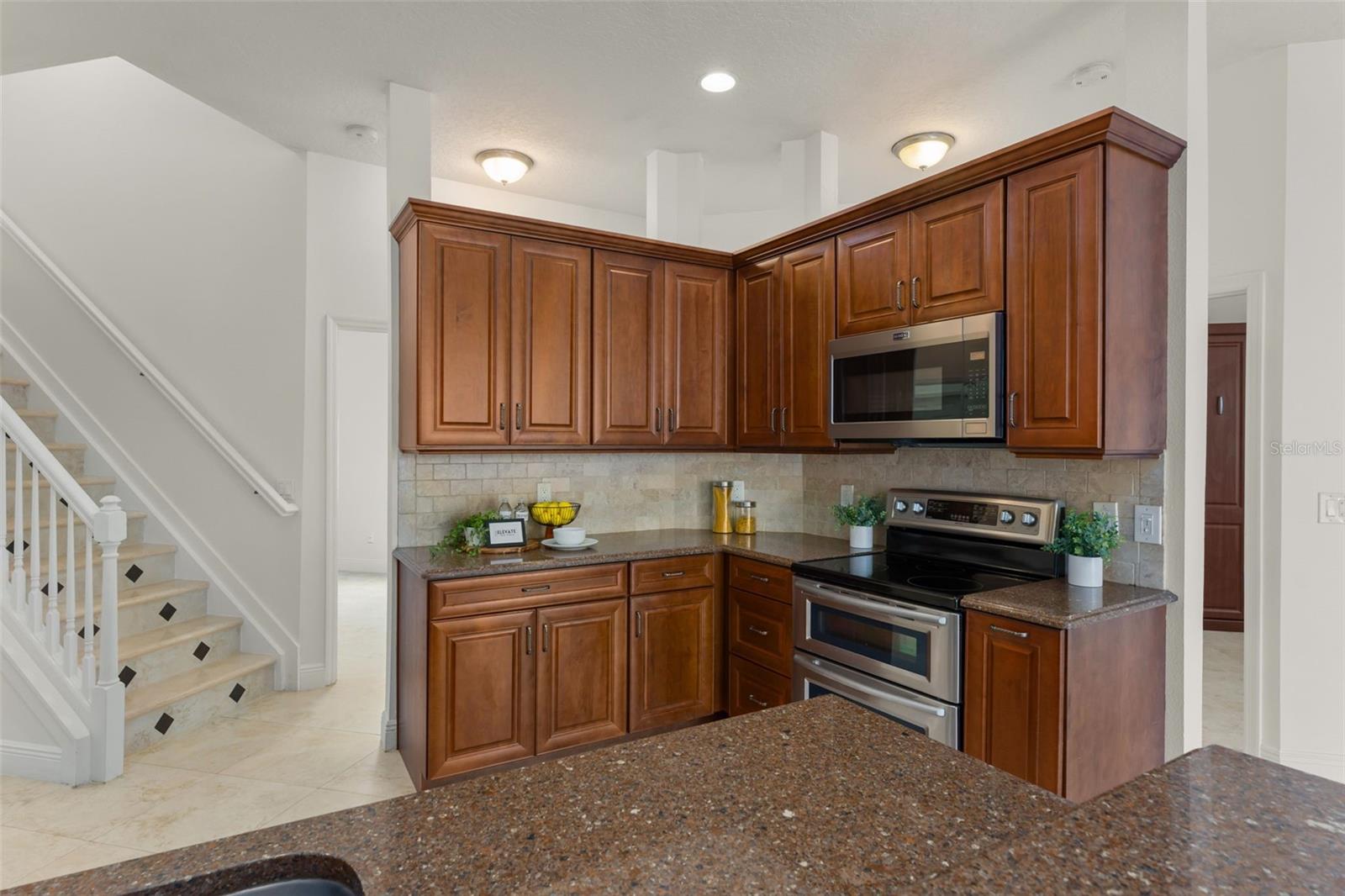 WOODBRIDGE LAKES UNIT 2C - Residential