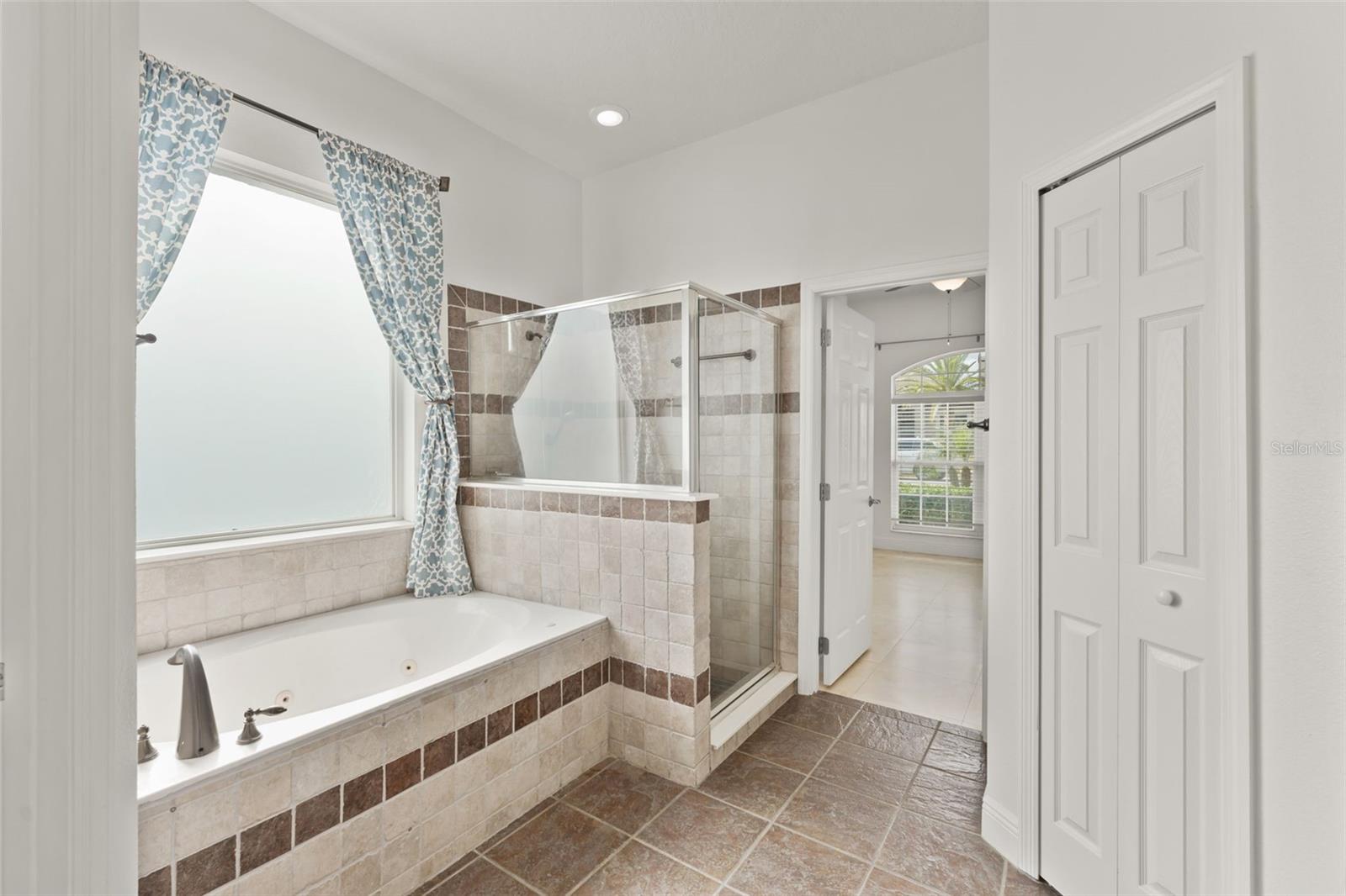 WOODBRIDGE LAKES UNIT 2C - Residential