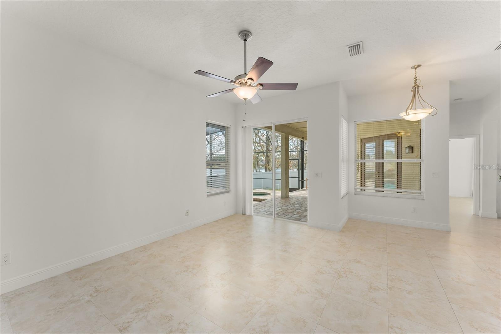 WOODBRIDGE LAKES UNIT 2C - Residential