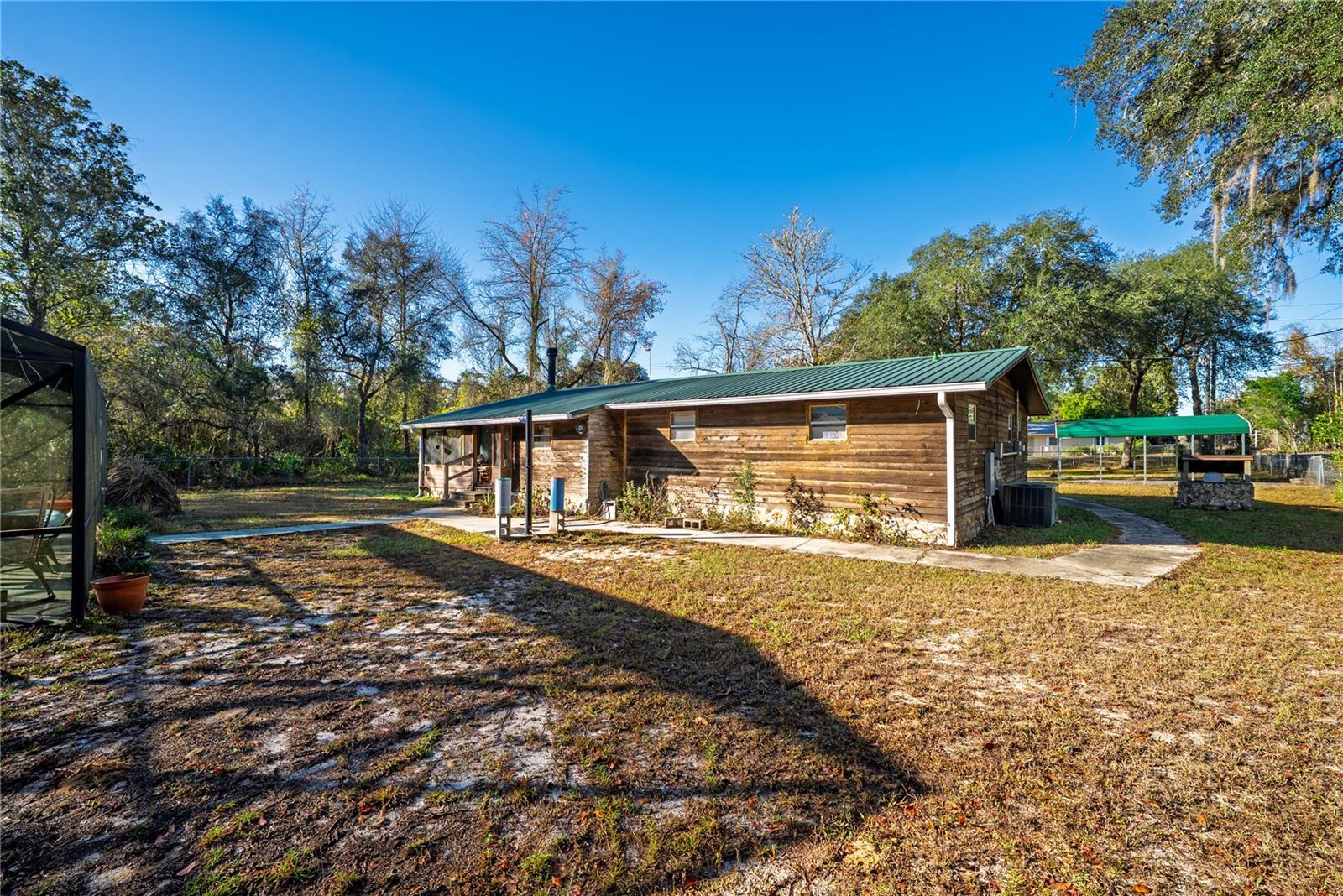 HANDY HILL - Residential