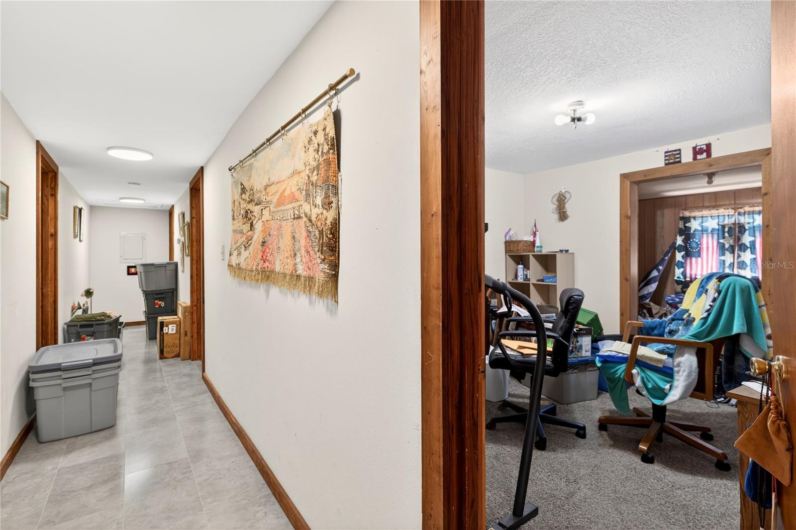 HANDY HILL - Residential