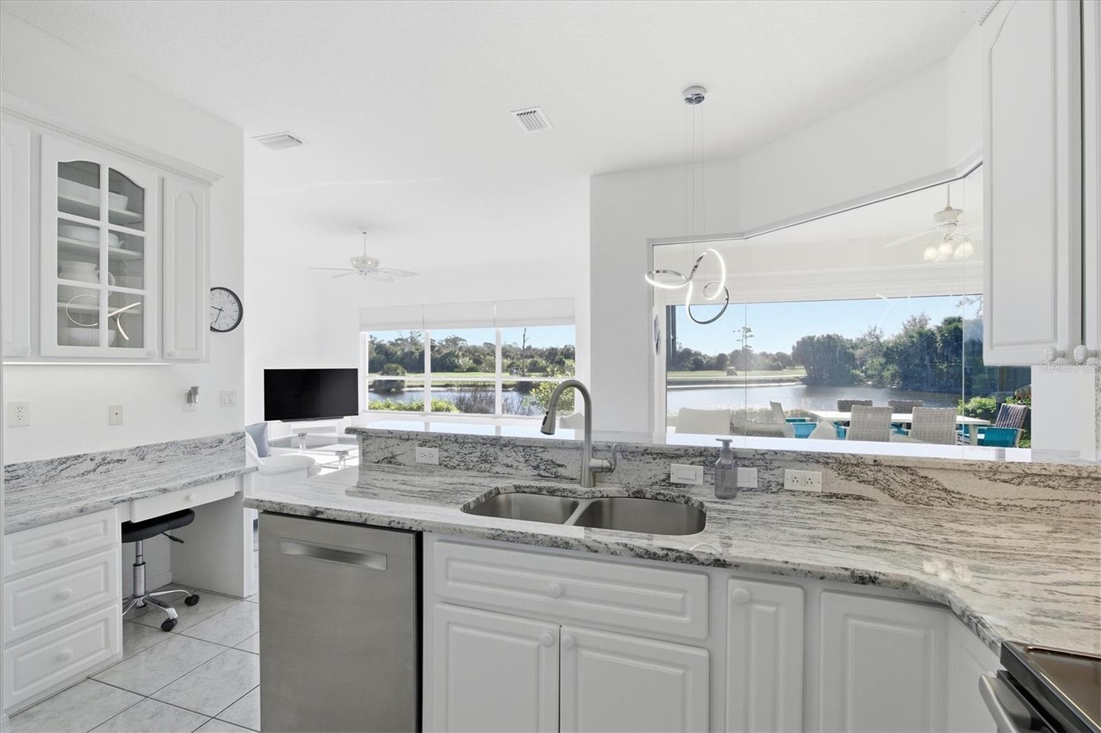 RIVERWOOD - Residential