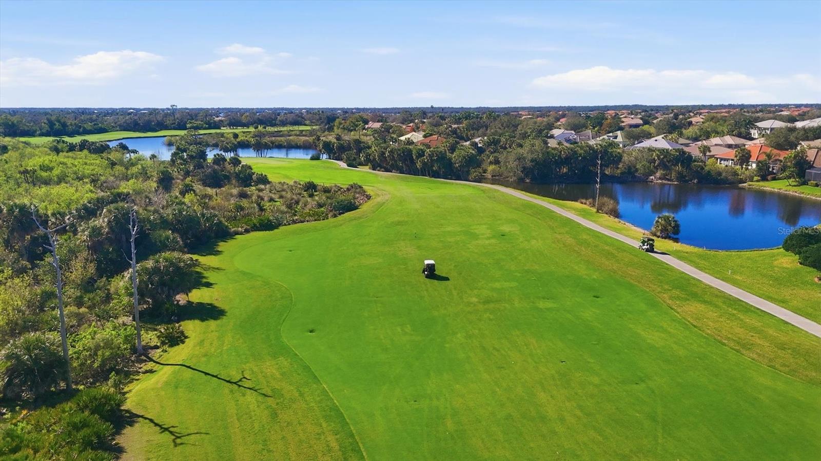 RIVERWOOD - Residential