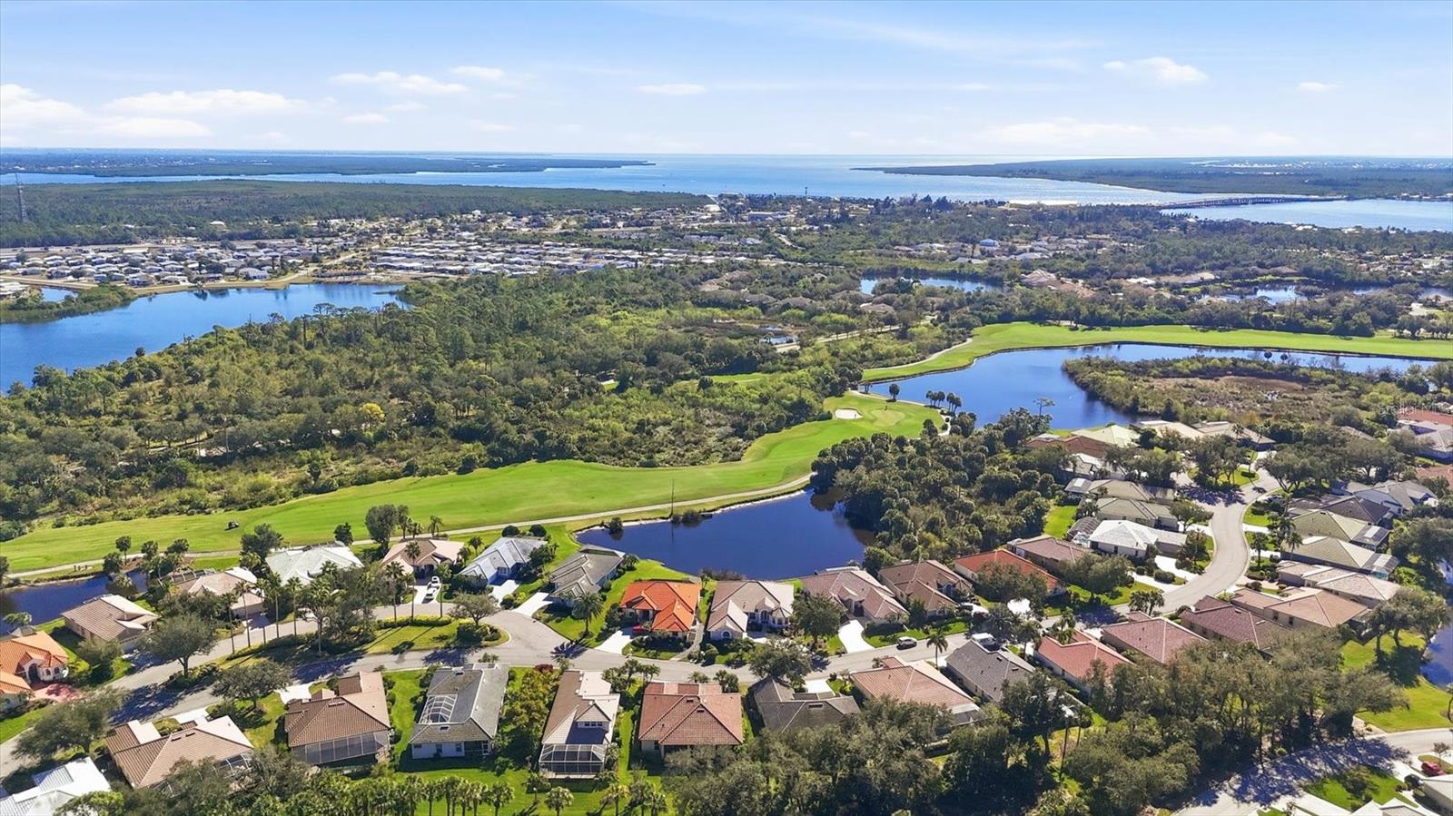 RIVERWOOD - Residential