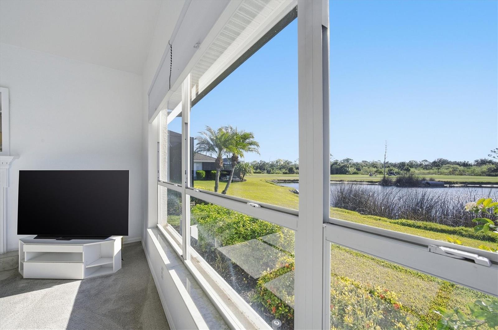 RIVERWOOD - Residential