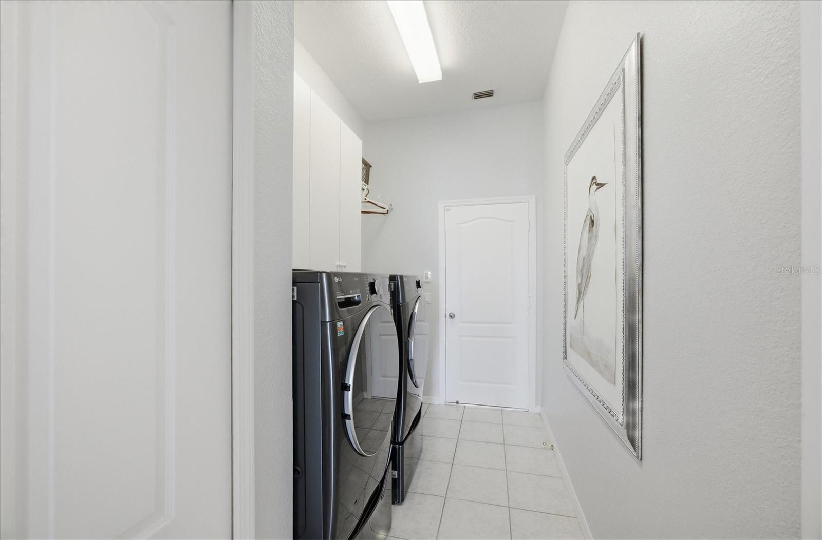 RIVERWOOD - Residential