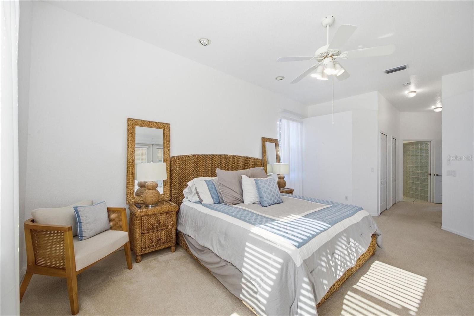 RIVERWOOD - Residential