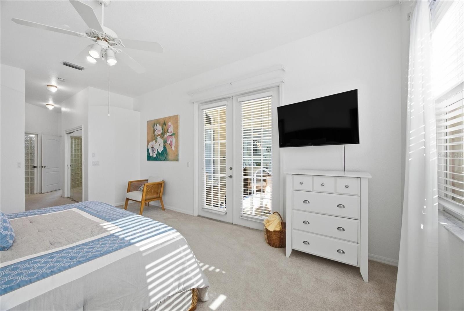 RIVERWOOD - Residential