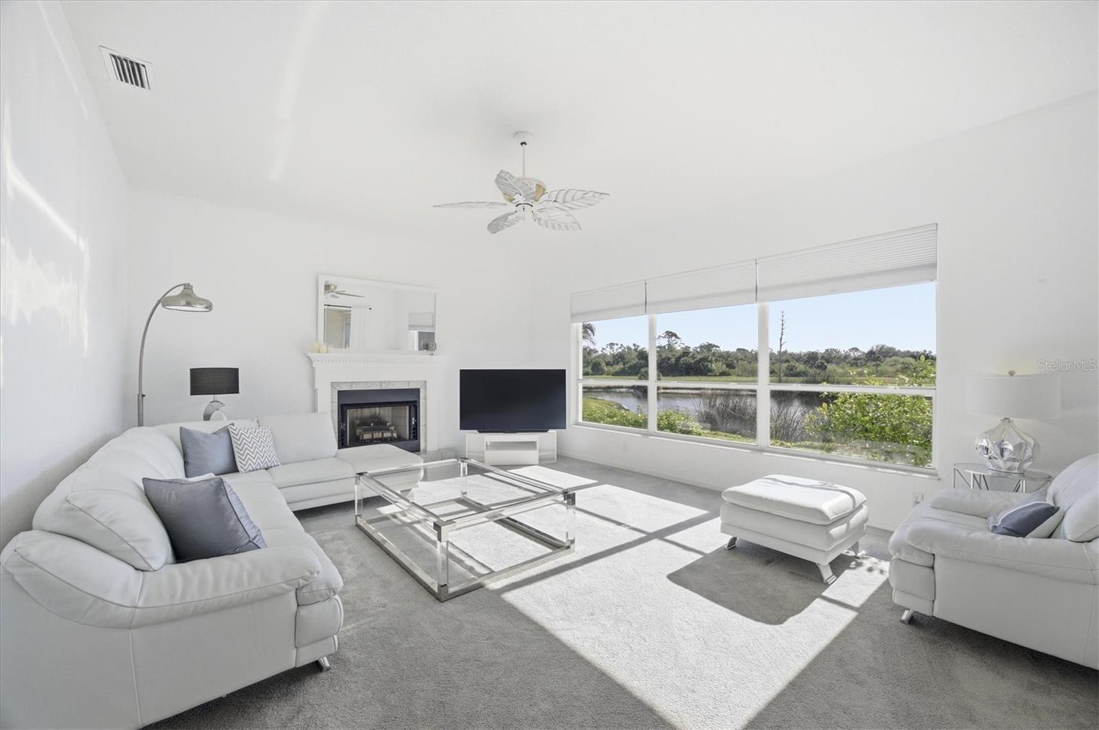 RIVERWOOD - Residential