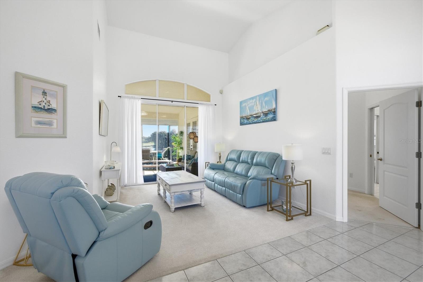 RIVERWOOD - Residential