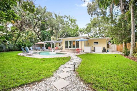 A home in SARASOTA