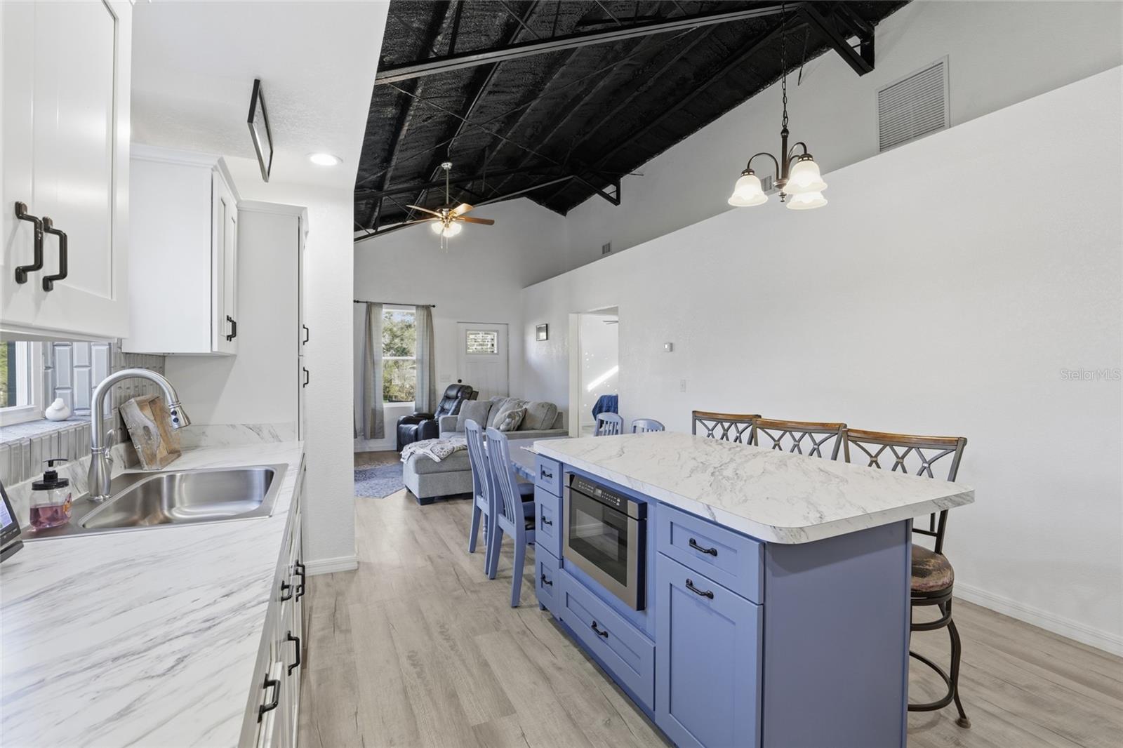 B & R SUB - Residential