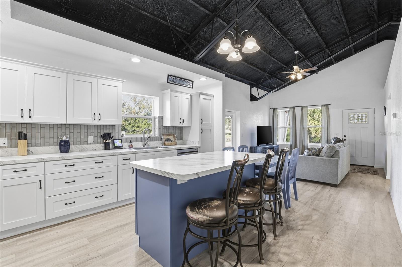 B & R SUB - Residential