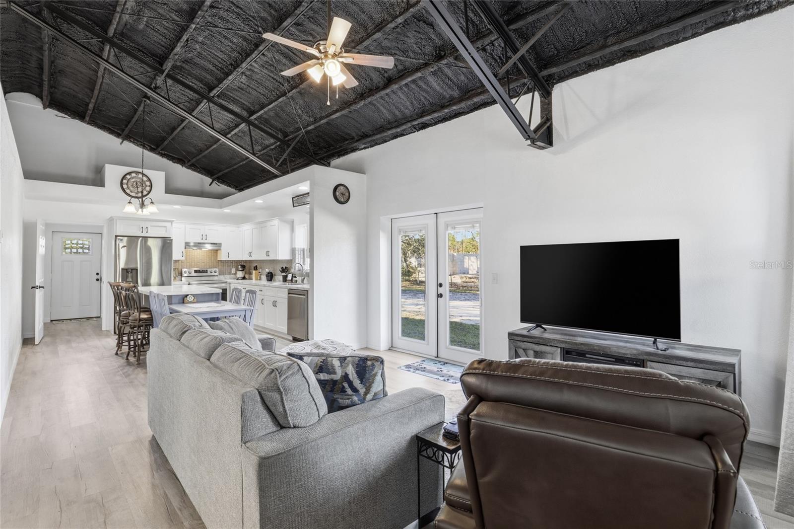 B & R SUB - Residential