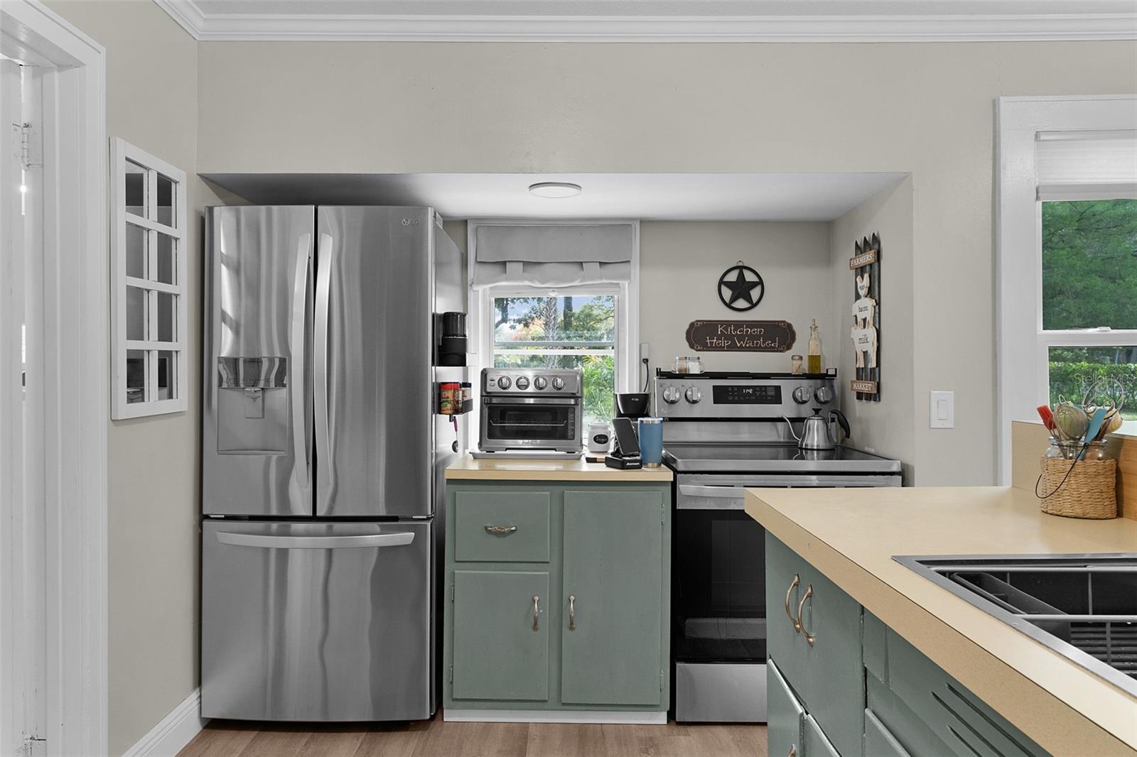 LADY LAKE HUEYS - Residential