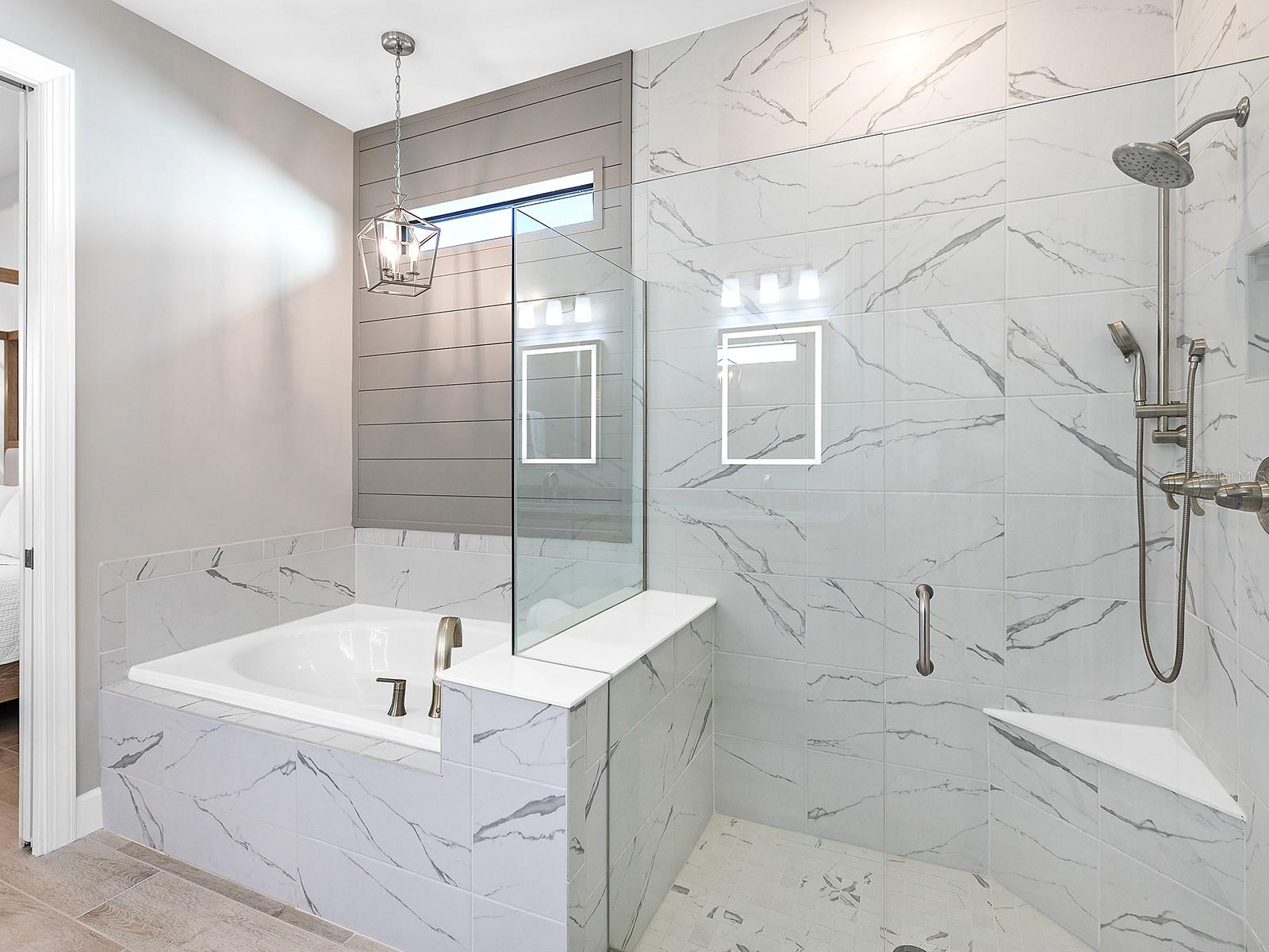 SHOREVIEW AT LAKEWOOD RANCH WATERSIDE - Residential