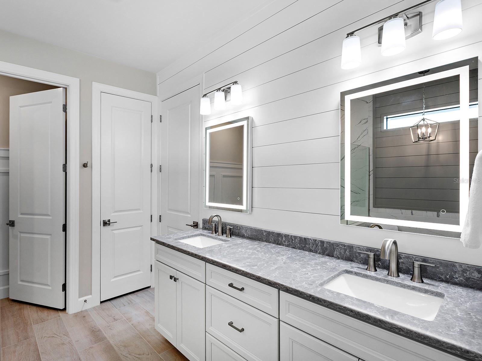 SHOREVIEW AT LAKEWOOD RANCH WATERSIDE - Residential