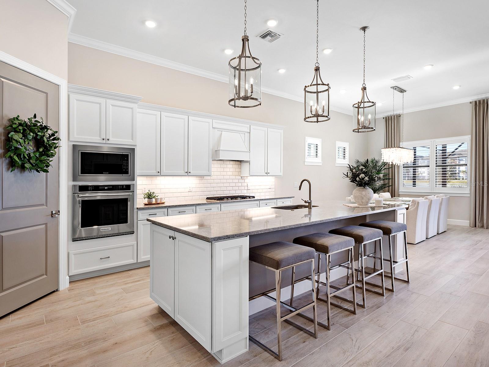 SHOREVIEW AT LAKEWOOD RANCH WATERSIDE - Residential