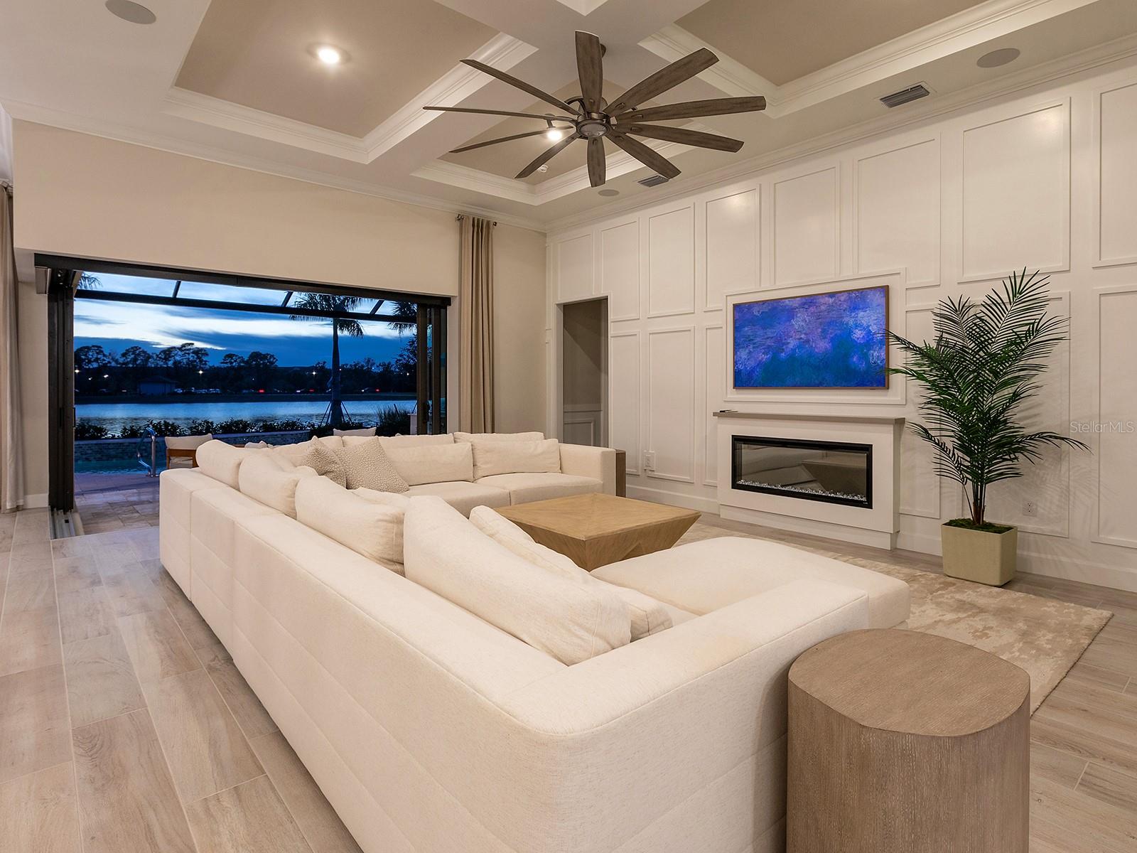 SHOREVIEW AT LAKEWOOD RANCH WATERSIDE - Residential
