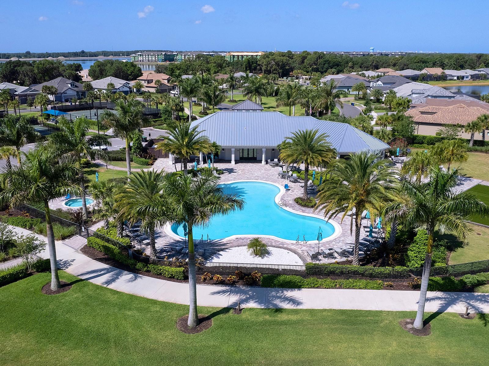 SHOREVIEW AT LAKEWOOD RANCH WATERSIDE - Residential