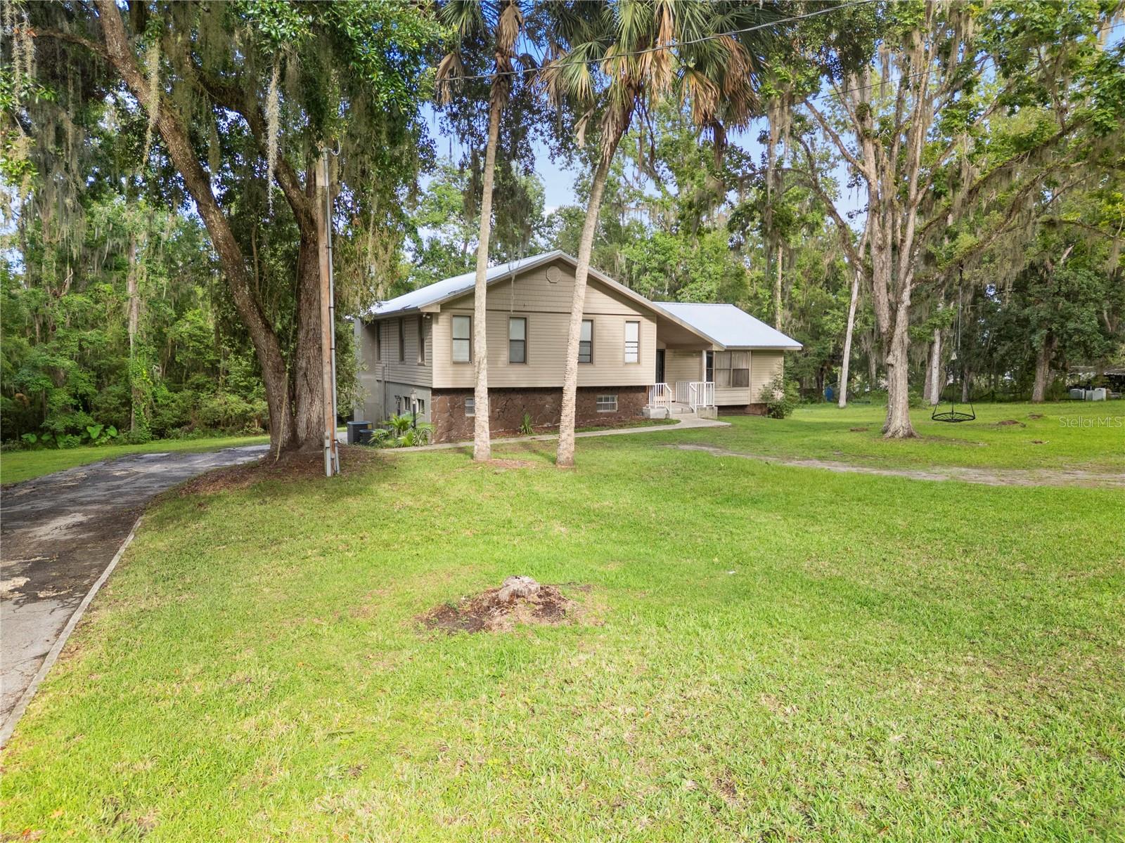 10420 CARLIN DRIVE