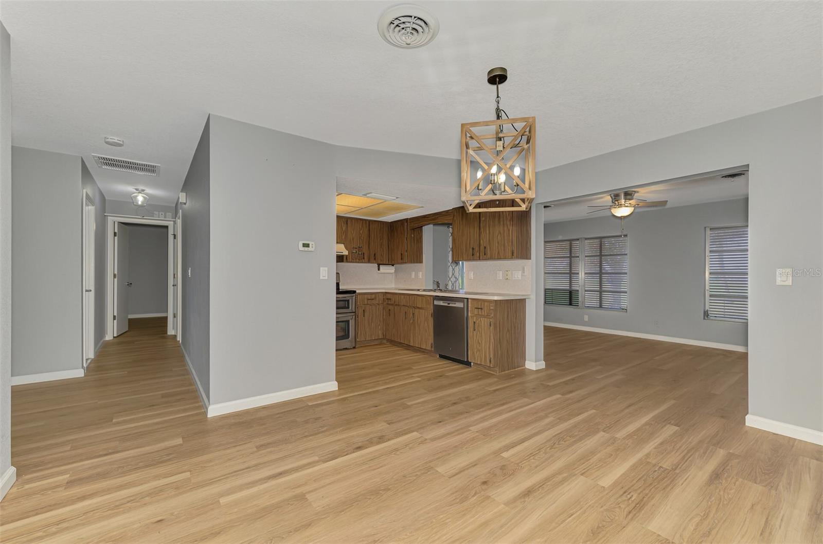 ROTONDA WEST OAKLAND HILLS - Residential