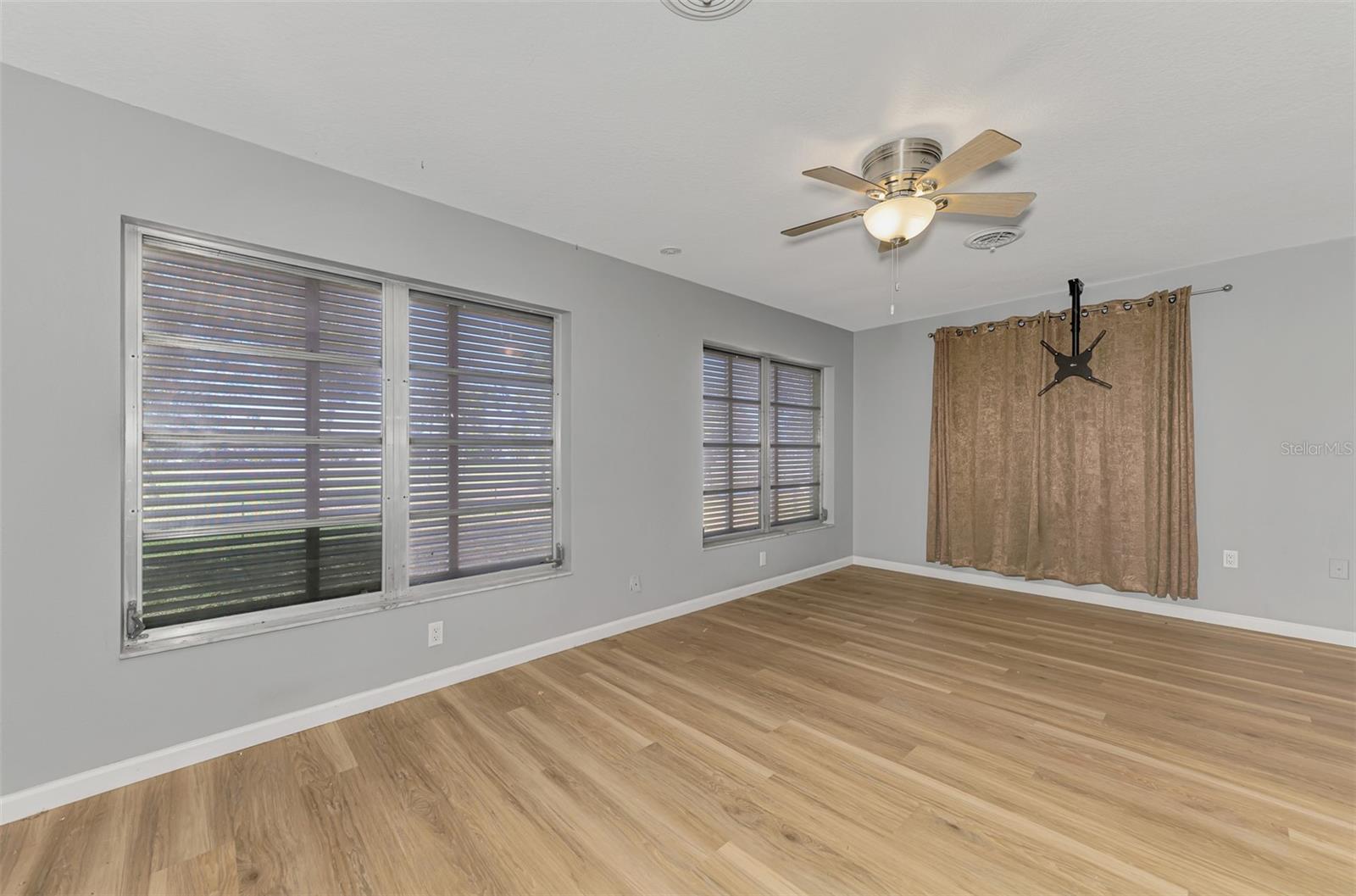 ROTONDA WEST OAKLAND HILLS - Residential