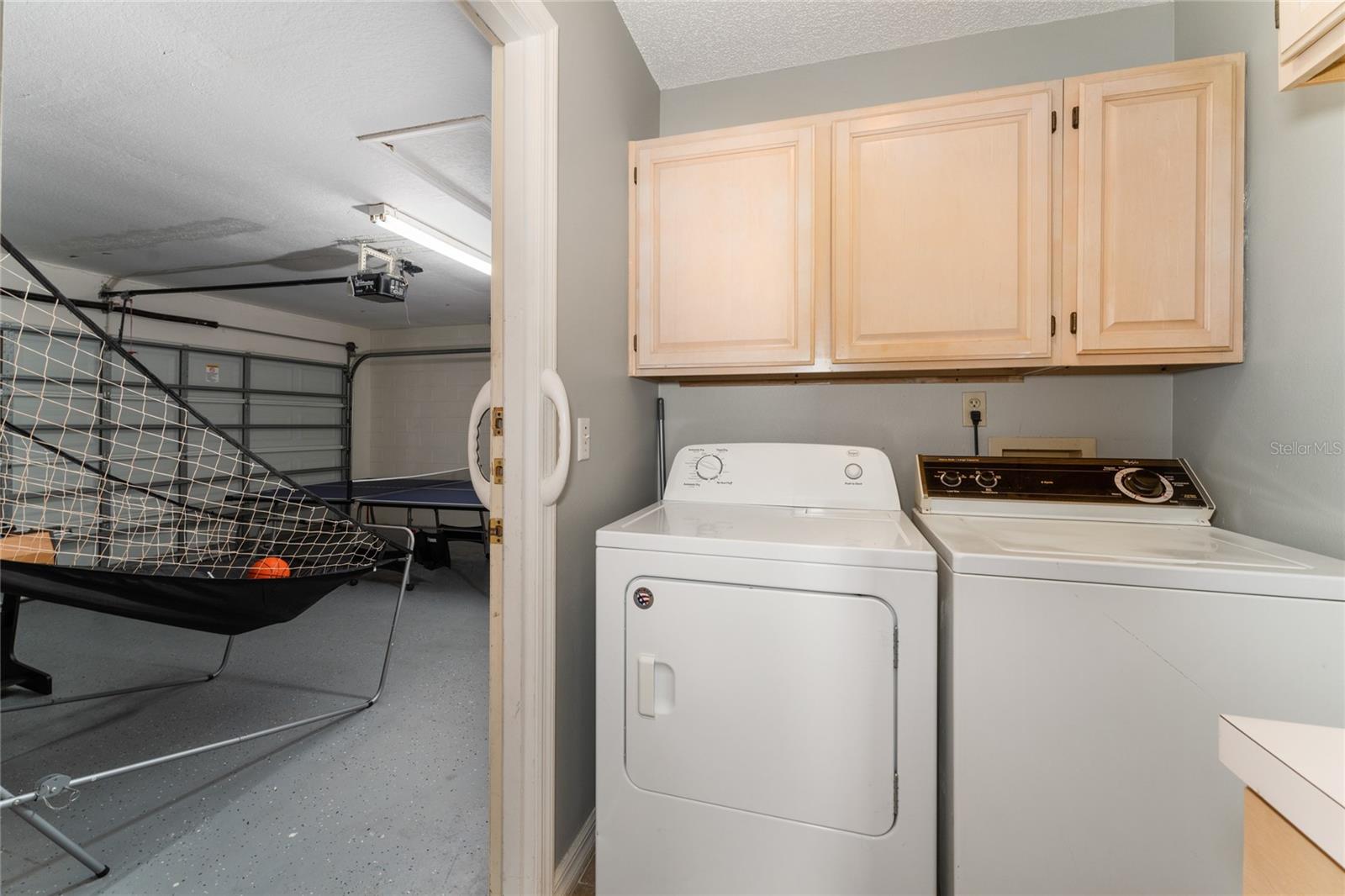 DAVENPORT LAKES PH O1 - Residential Lease