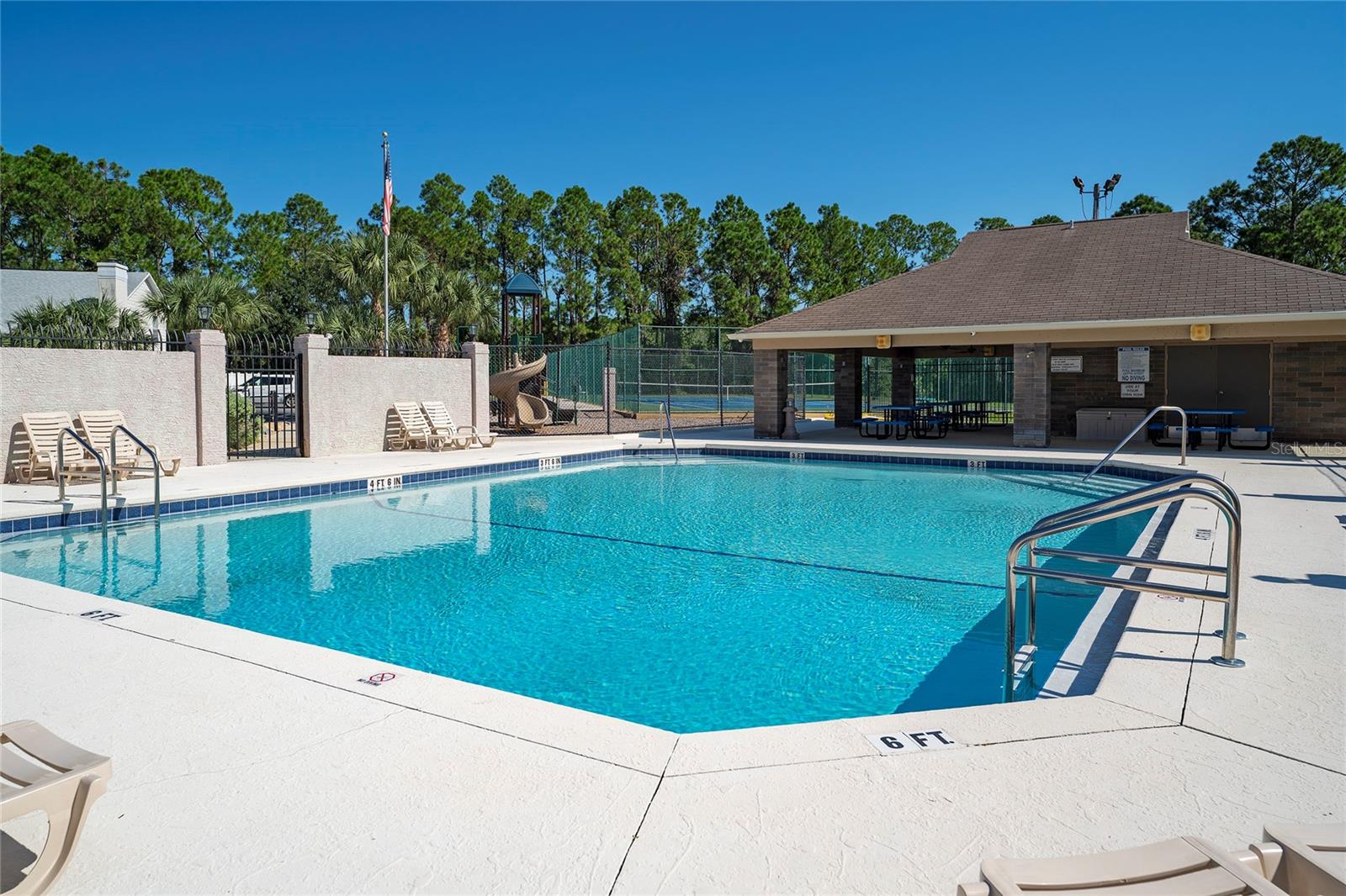 DAVENPORT LAKES PH O1 - Residential Lease