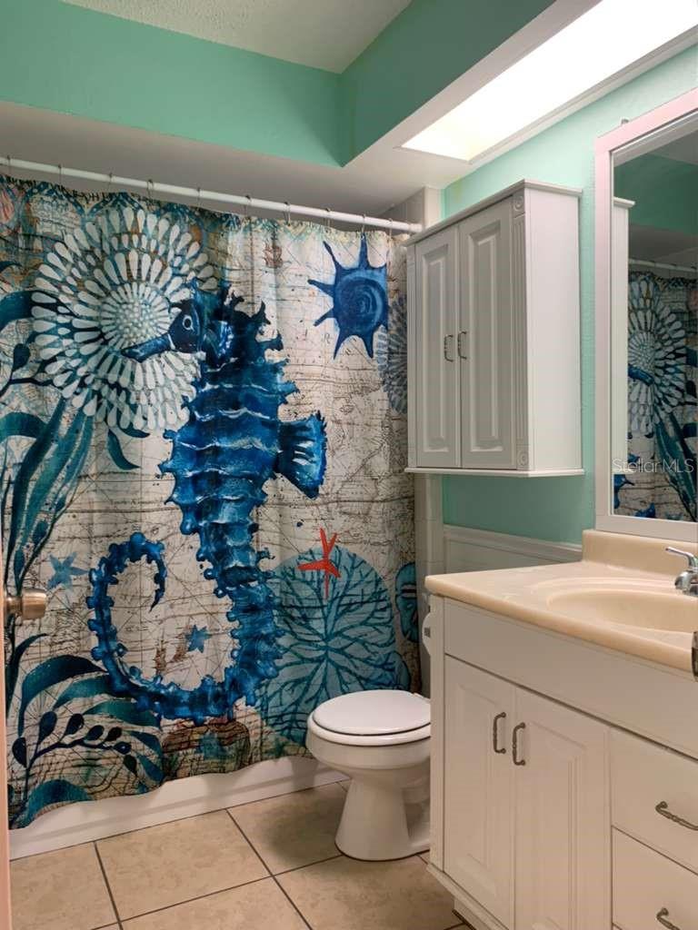 SEVENTIETH SOMERSET PLACE CONDO - Residential Lease