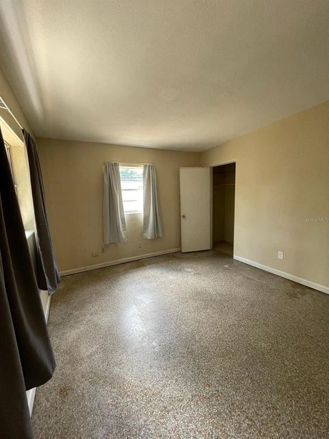 Duplex in ORLANDO FL 2038 LONG STREET 27.jpg