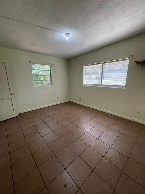 Duplex in ORLANDO FL 2038 LONG STREET 39.jpg