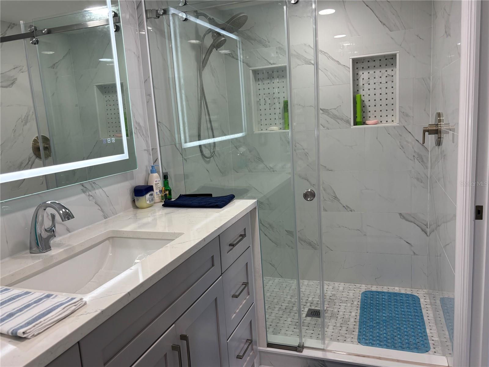 CLEARWATER SAND KEY - Residential Lease