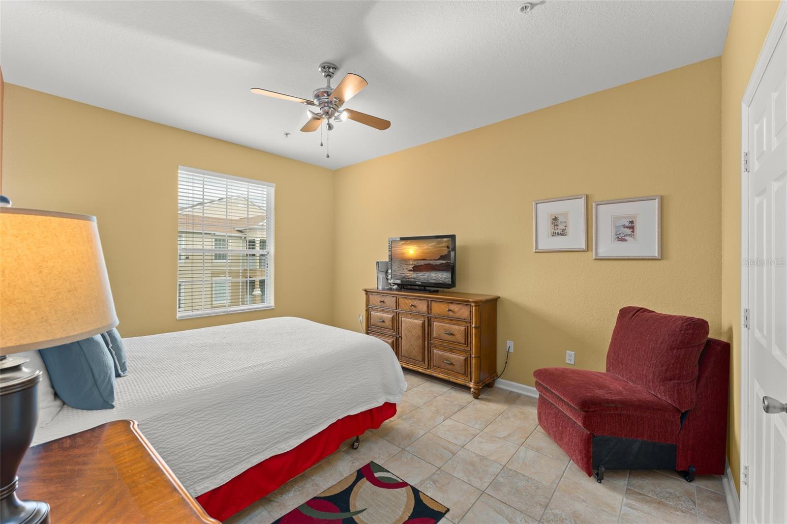 VENTURA AT WINDSOR HILLS CONDO PH 5 - Residential