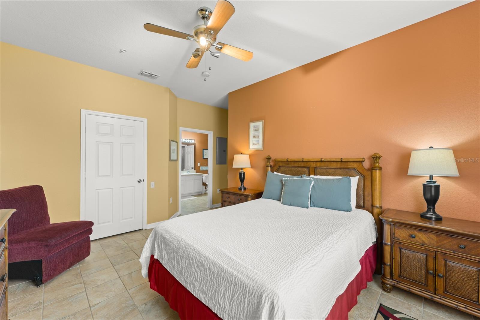 VENTURA AT WINDSOR HILLS CONDO PH 5 - Residential