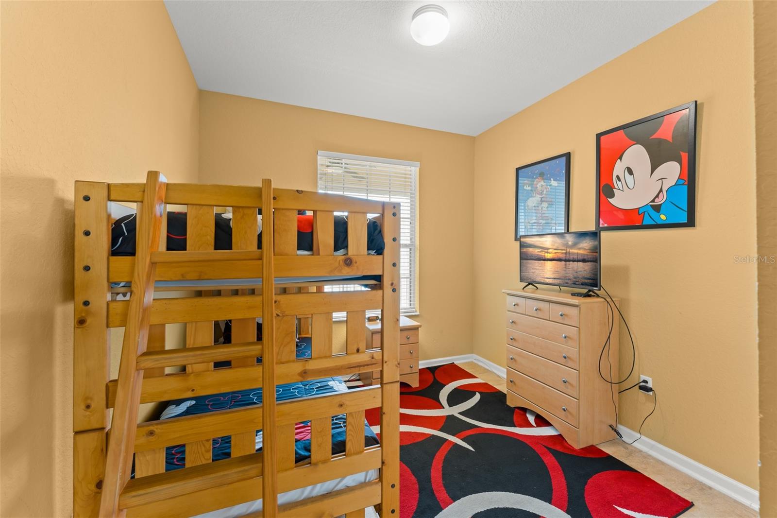 VENTURA AT WINDSOR HILLS CONDO PH 5 - Residential