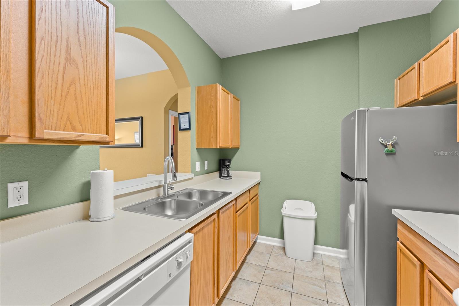 VENTURA AT WINDSOR HILLS CONDO PH 5 - Residential