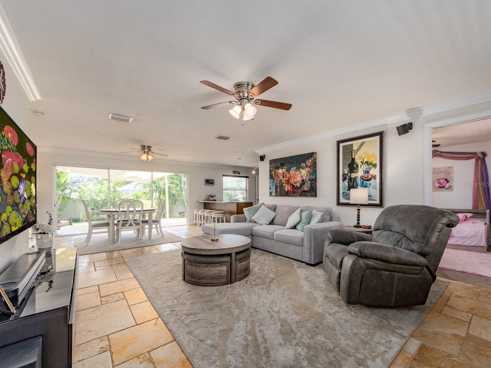 1679 WOODRIDGE DRIVE