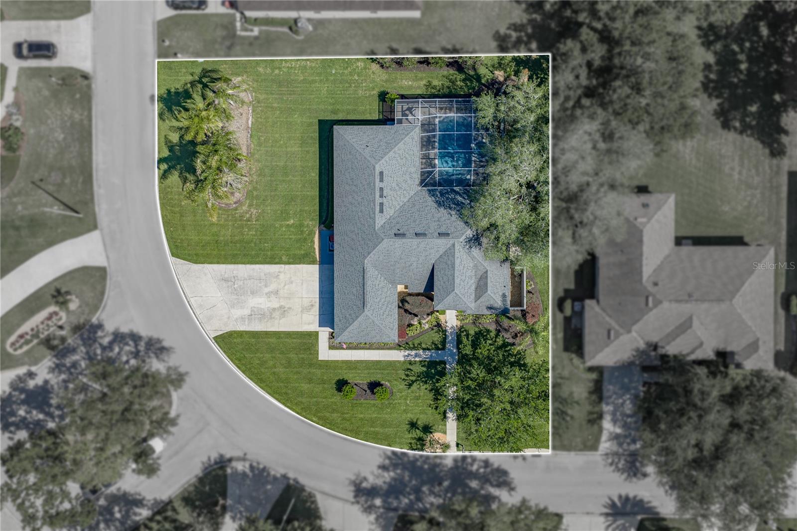 3013 SUTTON WOODS DRIVE